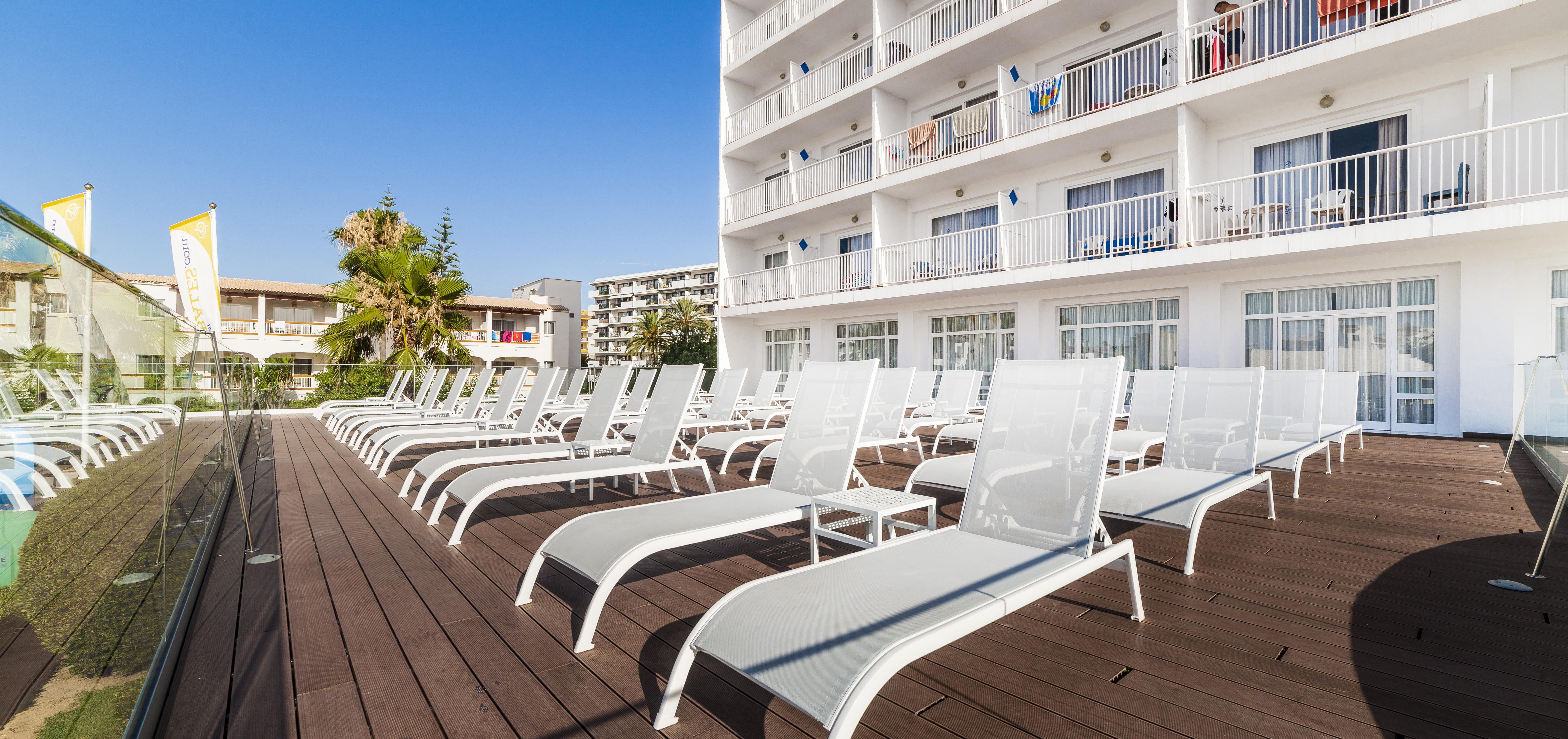 Hotel Globales Condes de Alcudia Puerto de Alcúdia Exterior foto